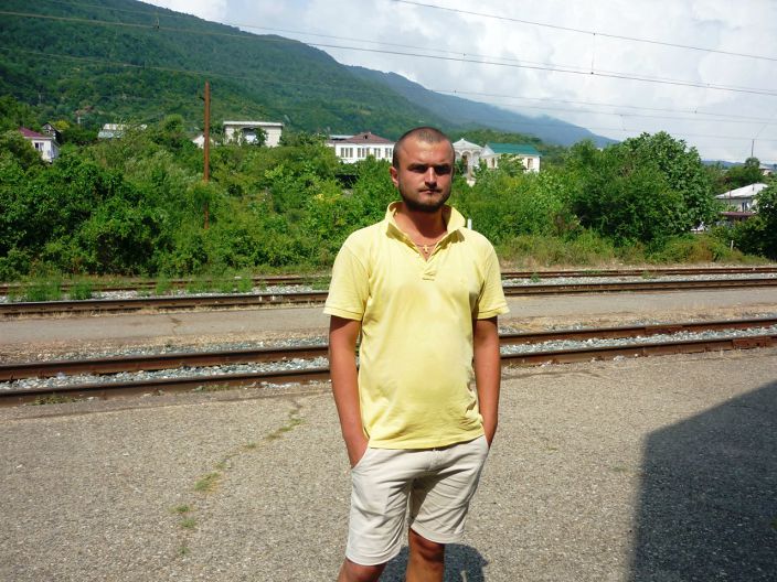 ---------------------------------------