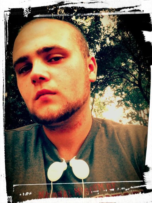 я                  121313213