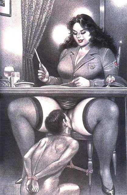 нижний под столом