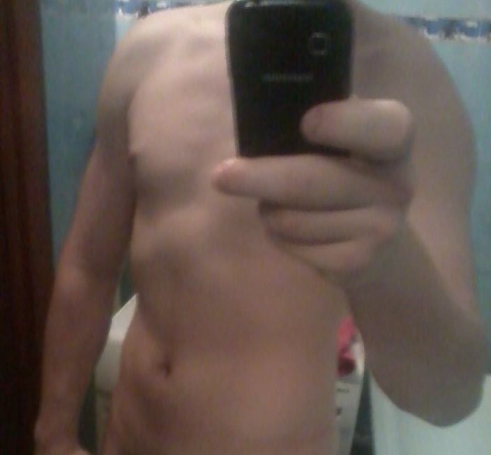 было жарко и я сфоткался))