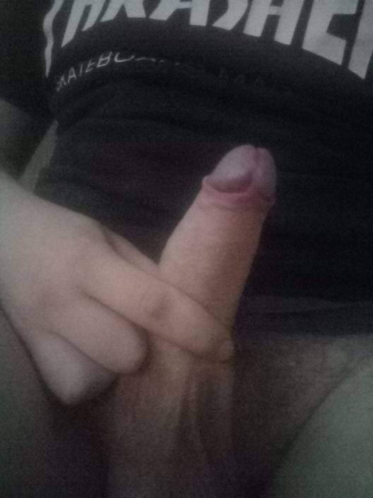 Ищу даму для обмена фотографий,а потом посмотрим