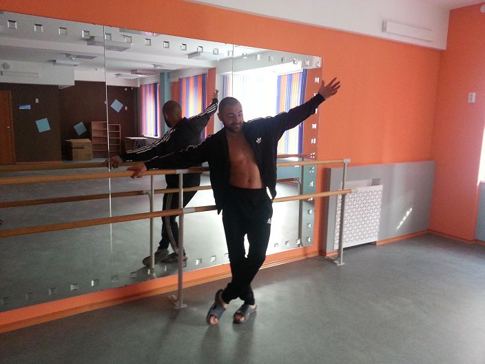 а где все балерины?