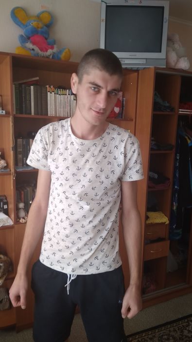 Май
