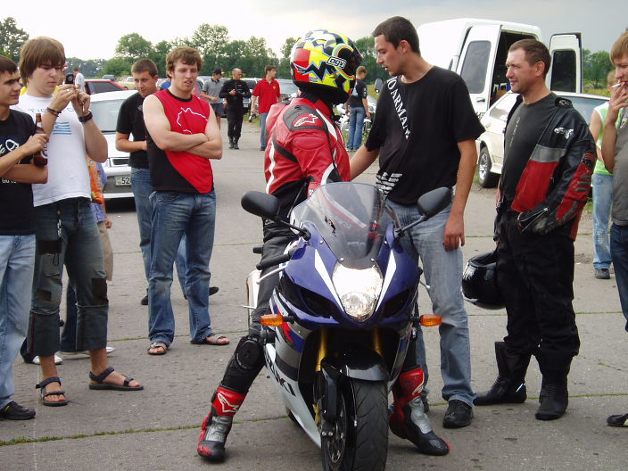 люблю скорсть !!!!!!!!!1