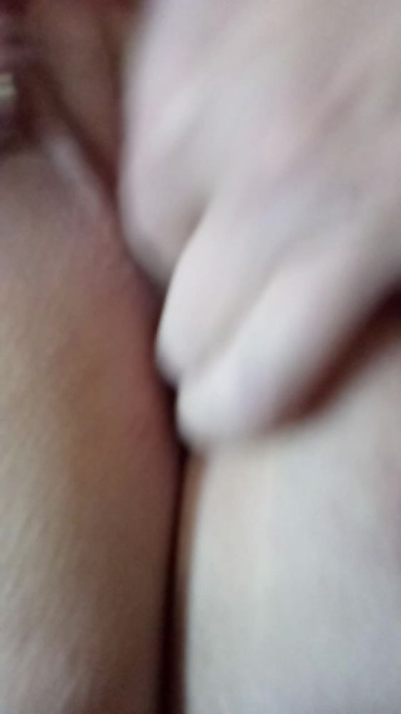 Захотелось помастурбировать.