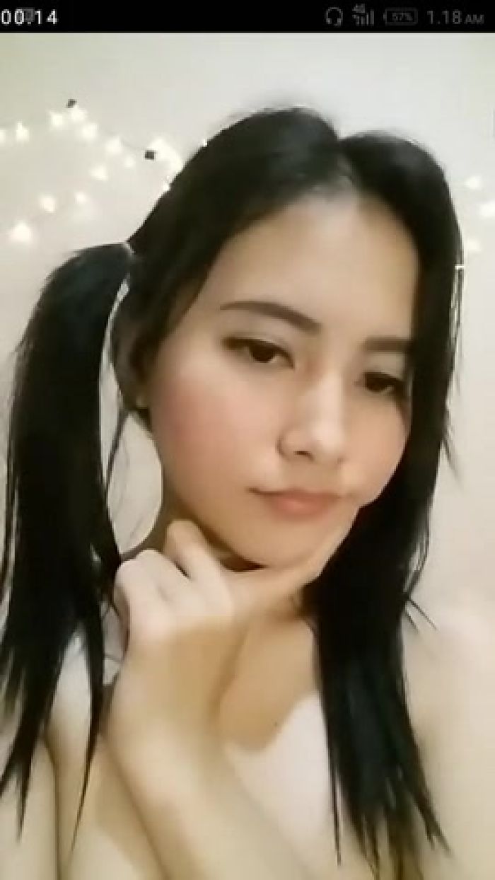 meet her >> Ki** app