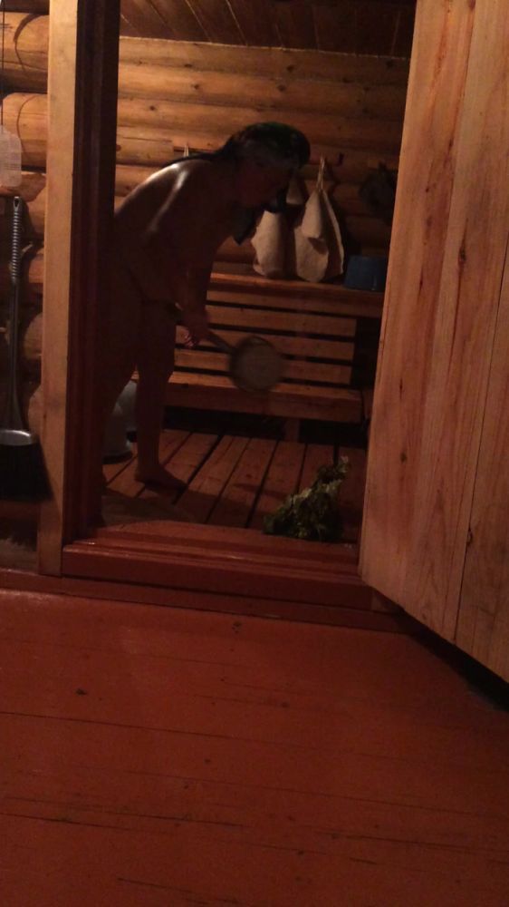 ..........................