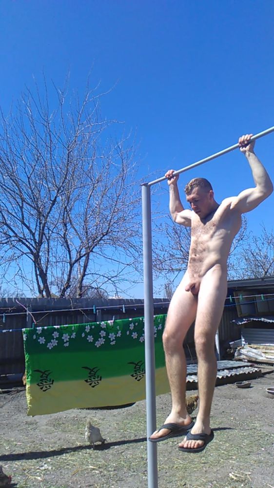 Кто хочет его поднять?