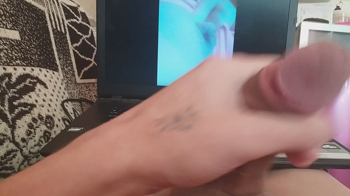 Наташа Очкас