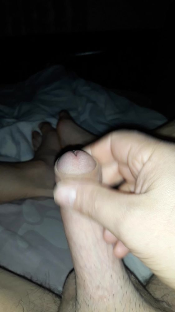 Немного дрочки))